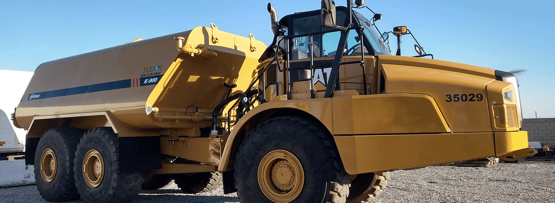 CAT 745 K900